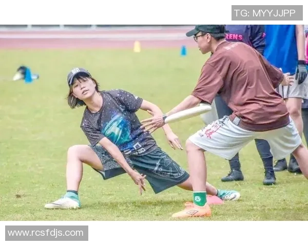 武汉飞盘队心理素质强劲荣登全国第二名展现团队精神与竞技风采